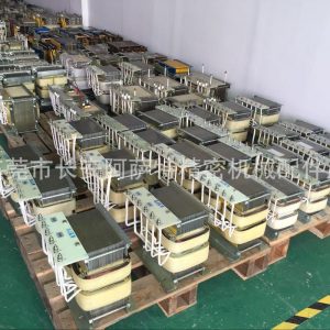 金屬鹵素?zé)鬫廠家uv變壓器uv燈uv機變壓器uv電源金屬鹵素?zé)舾綦x自耦5.6kw