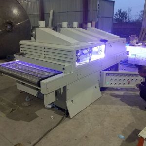 家具桌椅_廠家批發家具桌椅桌面噴涂uv混油固化設備經濟型
