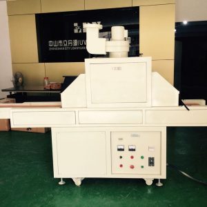 定制平面UV光源處理機(jī)配套化妝品瓶子絲印移印器材設(shè)備UV固化機(jī)